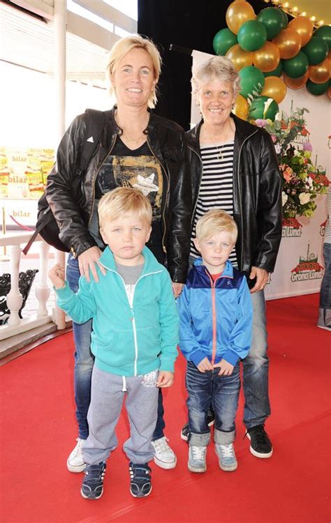 pia sundhage familj